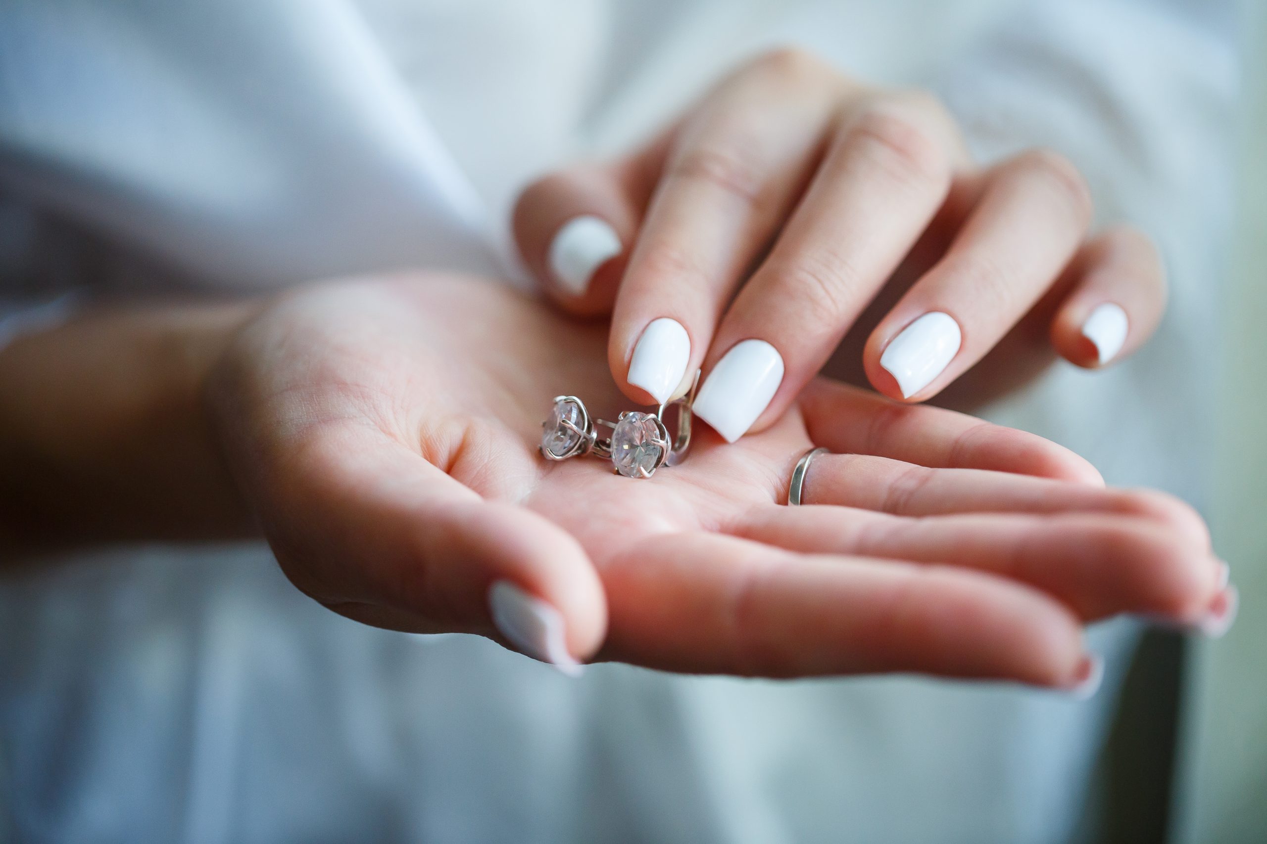How to Choose the Perfect Diamond Earrings: From Daily Studs to Evening Drops in Southport